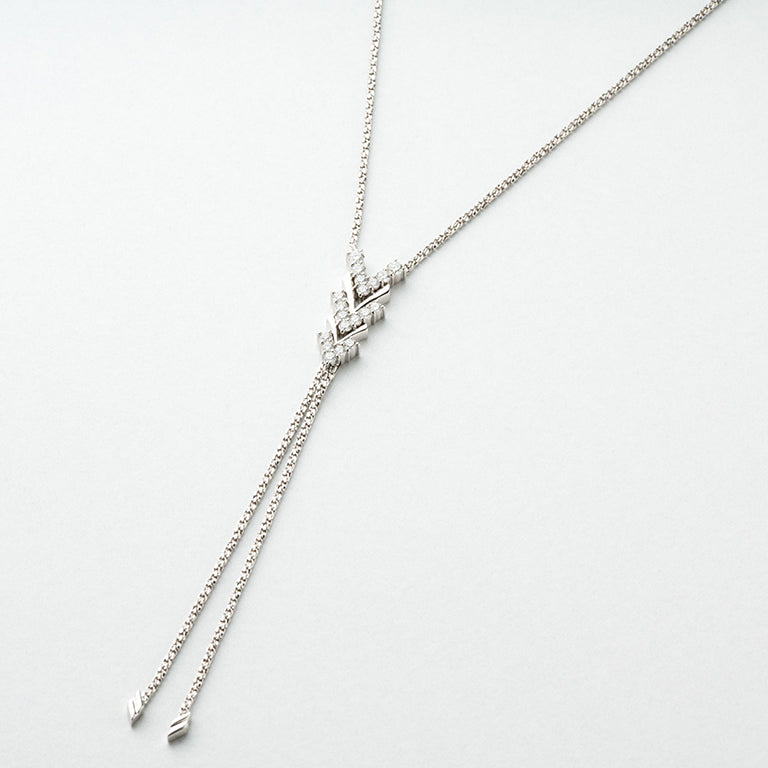 2389 UrbanShape  necklace